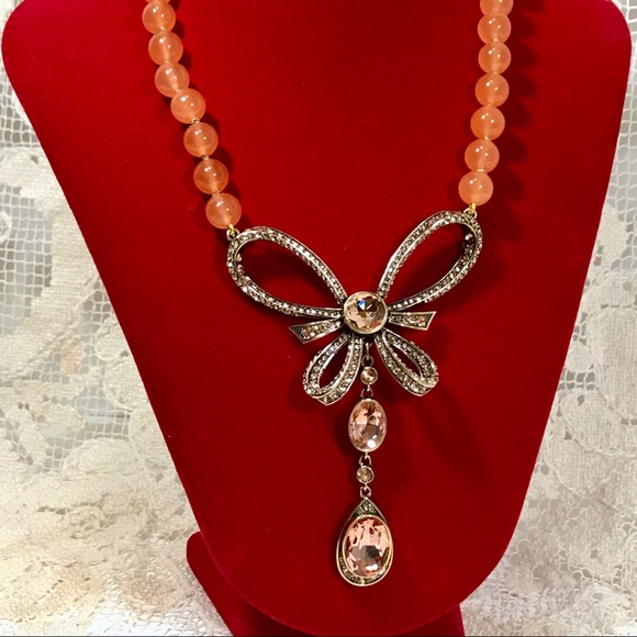SOLD Heidi Daus LaBella Bow Crystal Necklace NIB - Picture 6 of 10